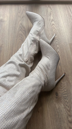 BEYONCE beige, bota alta tacón