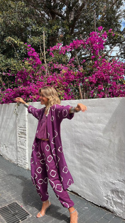 SANTINA morada, chaqueta