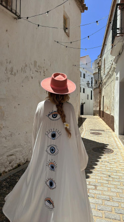 CORELI ojos, caftán