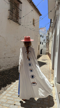 CORELI ojos, caftán