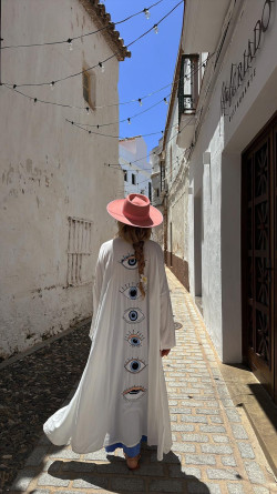 CORELI ojos, caftán