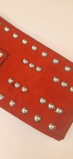 REINA burdeos, fajin tachas