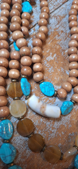 CARI camel/turquesa, collar