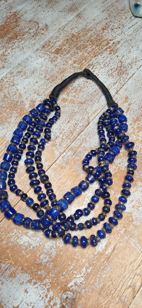 PENTA azul, collar