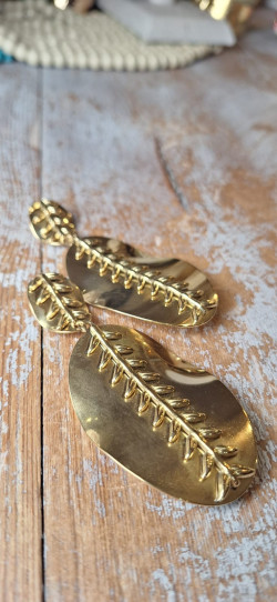 QUETI  dorado, pendientes