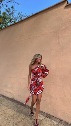 DONCELLA coral, vestido corto