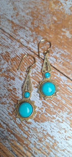 ANA dorados, pendientes