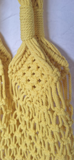 SERRATA amarillo, bolso macramé