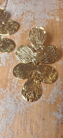 JIMMY PENDIENTES dorados