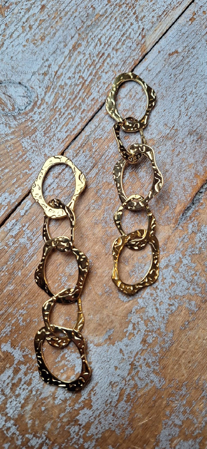 MISTER PENDIENTES DORADOS