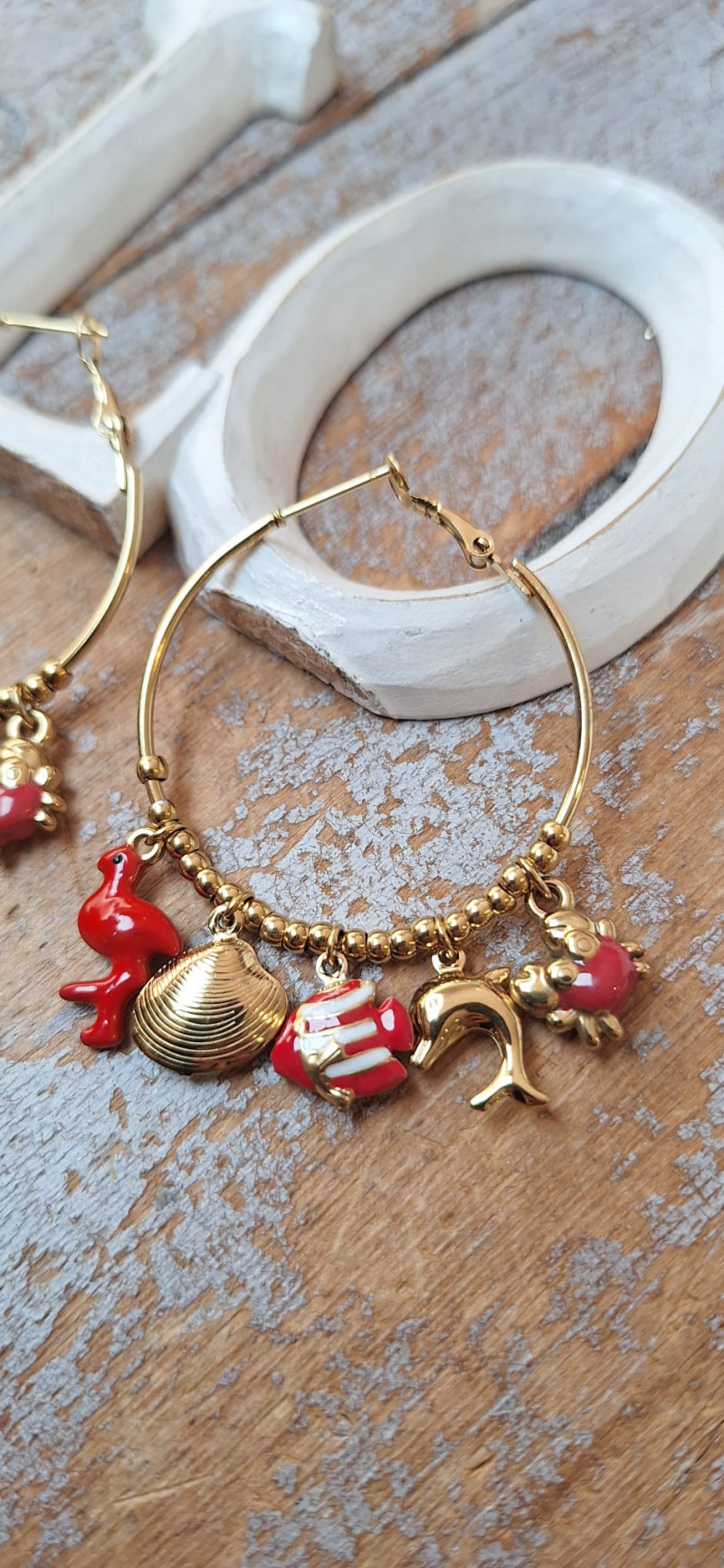 MAREA rojo, pencientes