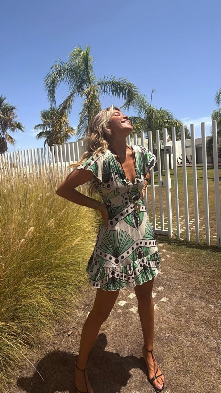 MAXIN beige-verde ,vestido corto