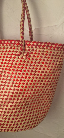 MEMBRI rojo/natural, cesta de mano