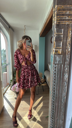 ELOI burdeos/salmón, vestido corto