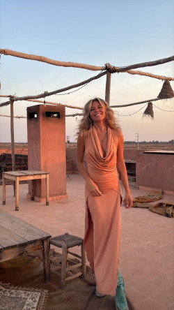 KURT camel, falda larga