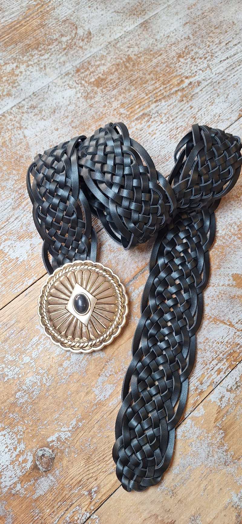 GABI negro, cinturón trenzado