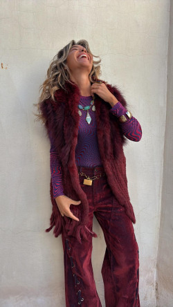 LEONARDO pantalón burdeos