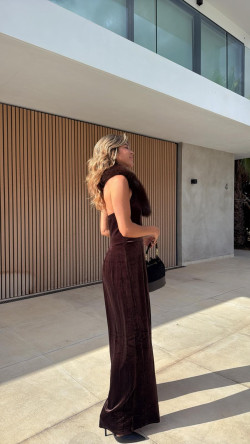 DESTINITY mono, chocolate terciopelo DRESS CODE