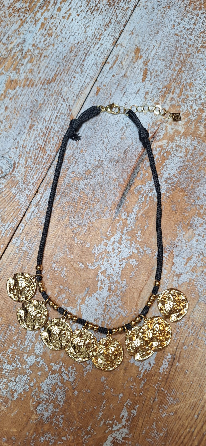 MID negro, collar acero